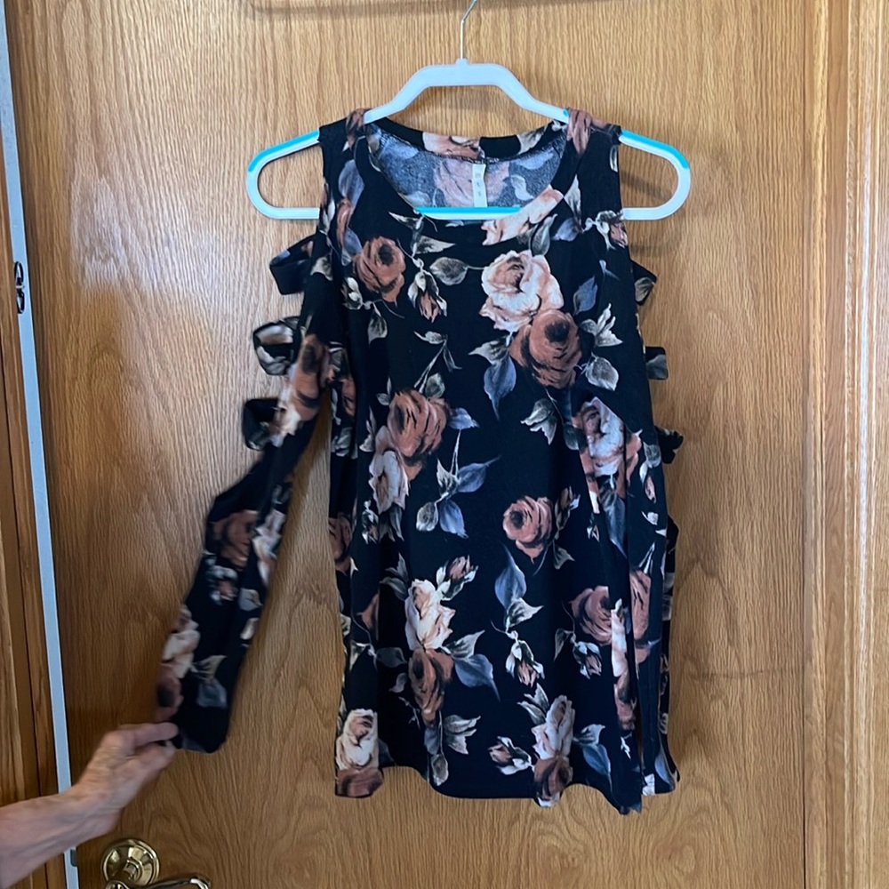 Floral Navy Blue Top